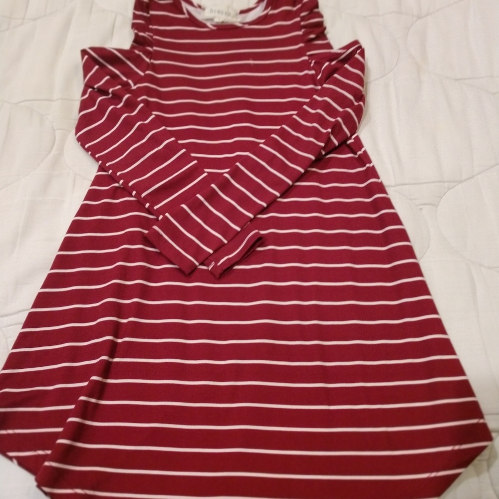 Girls between  dress